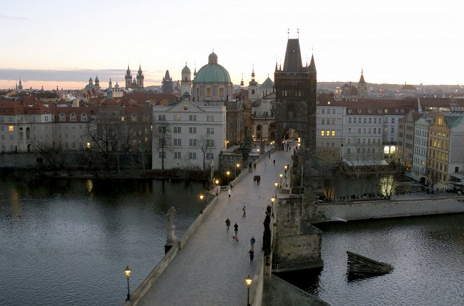 Praha ve službách Moskvy aneb Tajné války železné opony - De filmes