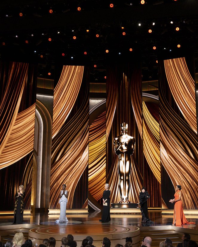 The Oscars - Photos - Mary Steenburgen, Lupita Nyong'o, Jamie Lee Curtis, Rita Moreno, Regina King