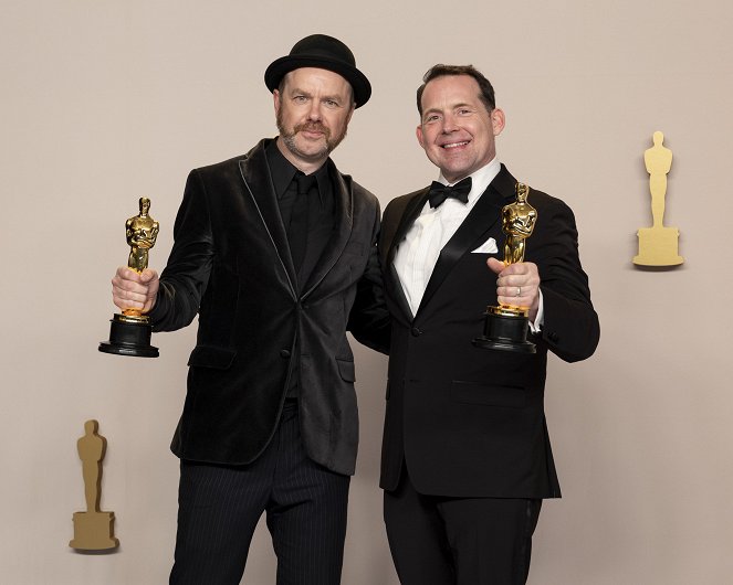 The Oscars - Promo - Tarn Willers, Johnnie Burn