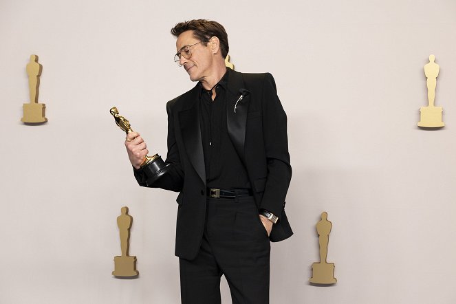 The Oscars - Promo - Robert Downey Jr.