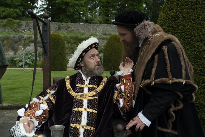 Le Jeu de la reine - Film - Jude Law, Eddie Marsan