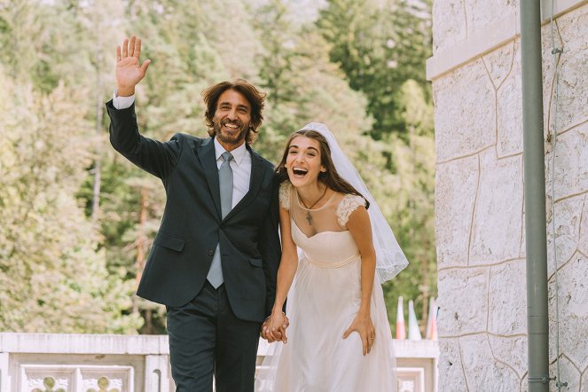 Un passo dal cielo - I Guardiani - Photos - Daniele Liotti, Pilar Fogliati