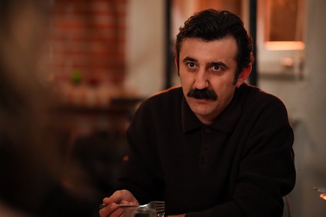 Sandık Kokusu - Episode 14 - De la película