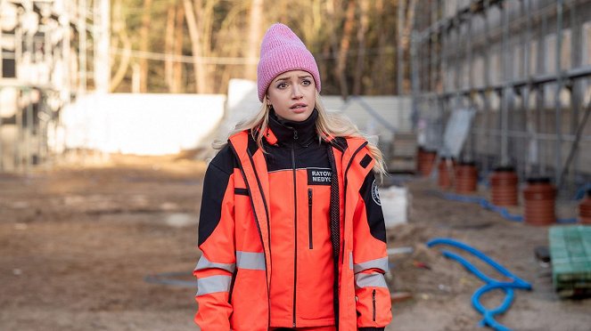 Na sygnale - Season 11 - I co teraz? - Z filmu - Paulina Zwierz