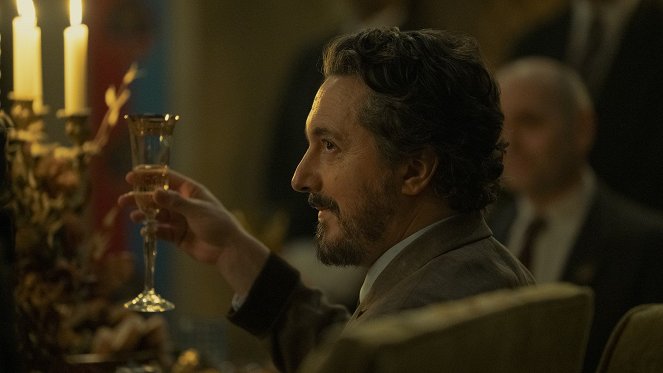 The Regime - The Heroes' Banquet - Photos - Guillaume Gallienne