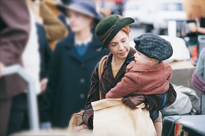 Anne of Green Gables: The Continuing Story - Van film