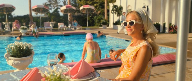 Palm Royale - Pilot - Filmfotos - Kristen Wiig