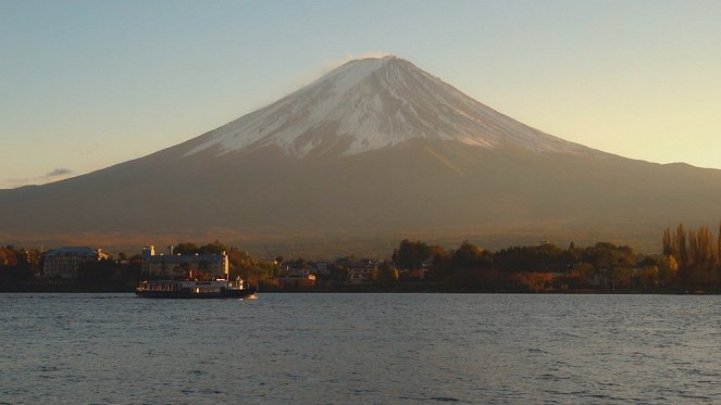 Des volcans et des hommes - Season 2 - Mont Fuji : Une tradition japonaise - Kuvat elokuvasta