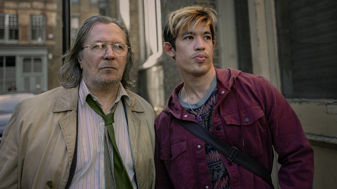 Slow Horses - Uninvited Guests - Photos - Gary Oldman, Christopher Chung