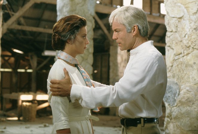 The Thorn Birds: The Missing Years - Z filmu