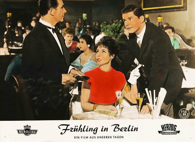 Frühling in Berlin - Lobbykarten - Sonja Ziemann, Walter Giller