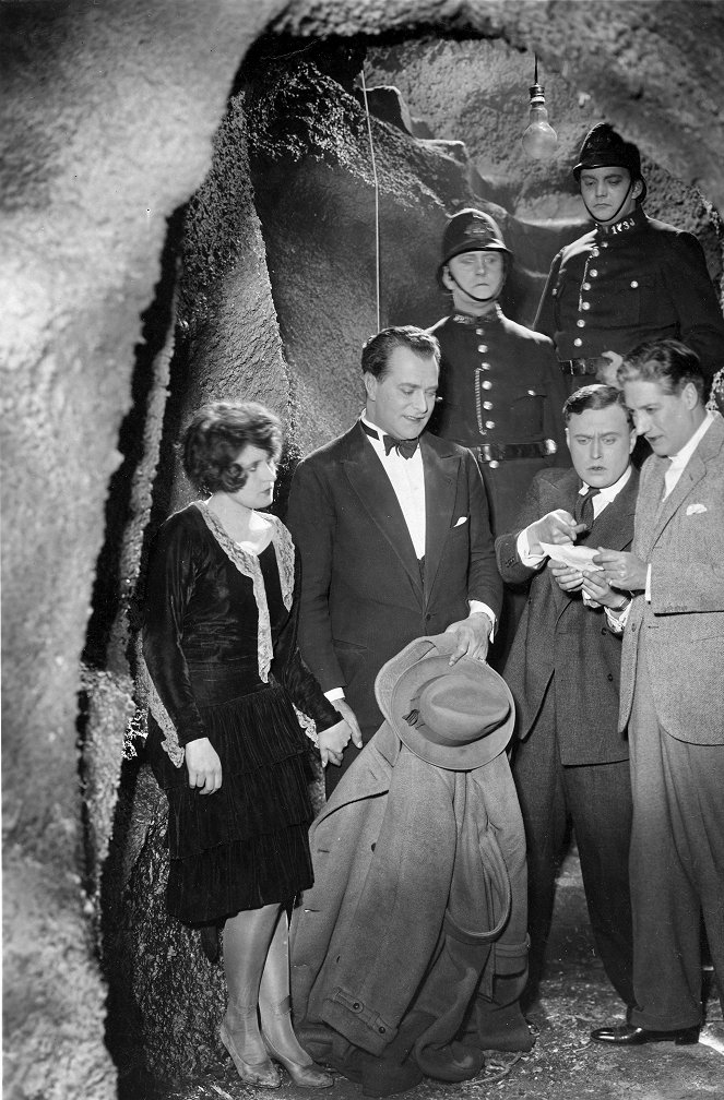 Der Hund von Baskerville - De la película - Betty Bird, Livio Pavanelli, George Seroff, Carlyle Blackwell