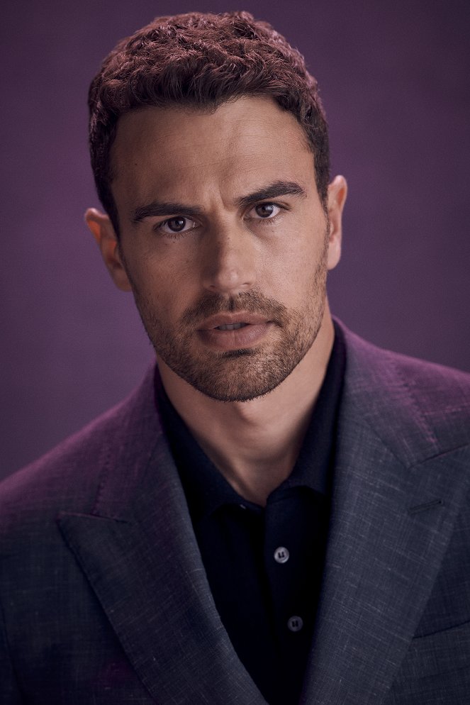 Gentlemani - Promo - Theo James