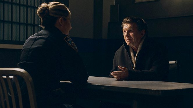 Blue Bloods - Crime Scene New York - Season 13 - Family Matters - Photos