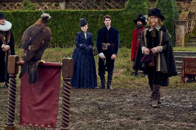 Mary & George - The Wolf and the Lamb - Photos - Julianne Moore, Nicholas Galitzine, Tony Curran