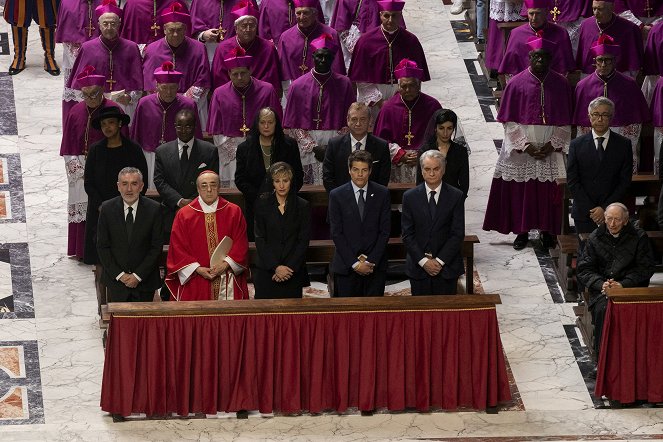 The New Pope - Episode 8 - Photos