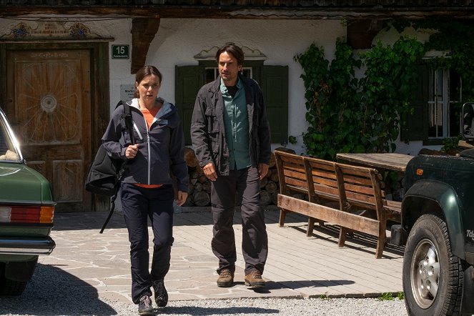 Doktor z alpejskiej wioski - Season 14 - Aus Mut gemacht – Teil 1 - Z filmu