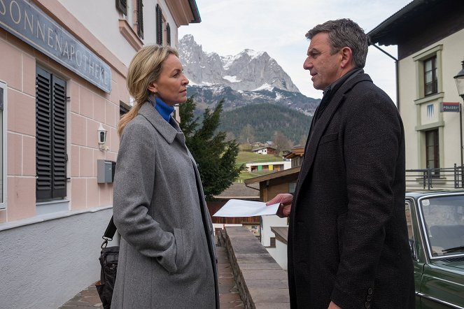 Doktor z alpejskiej wioski - Die Entscheidung – Teil 2 - Z filmu