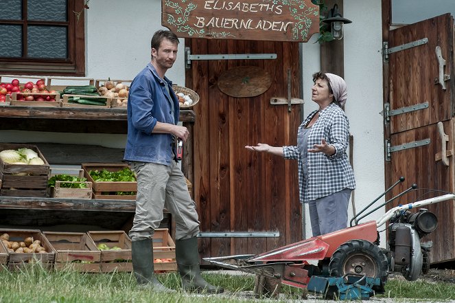 Doktor z alpejskiej wioski - Zurück ins Leben – Teil 1 - Z filmu