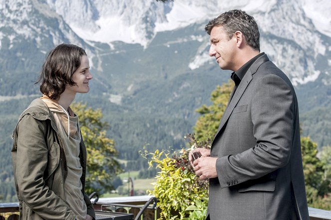 Doktor z alpejskiej wioski - Abschiede – Teil 2 - Z filmu