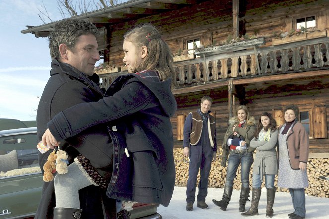 Doktor z alpejskiej wioski - Season 5 - Eiszeit – Teil 1 - Z filmu