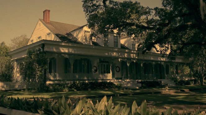 Files of the Unexplained - File: Ghosts of Myrtles Plantation - Van film