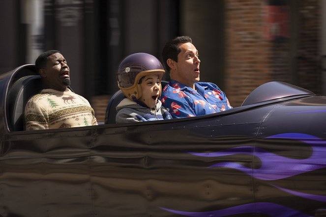 Harold and the Purple Crayon - Z filmu - Lil Rel Howery, Zachary Levi