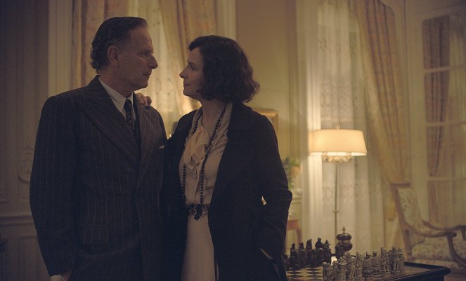 The New Look - Všechno se splnilo - Z filmu - Charles Berling, Juliette Binoche