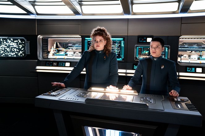 Star Trek: Discovery - Pod dwoma księżycami - Z filmu - Mary Wiseman, Blu del Barrio