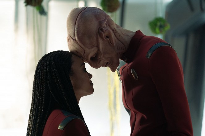 Star Trek: Discovery - Under the Twin Moons - Filmfotók - Sonequa Martin-Green, Doug Jones