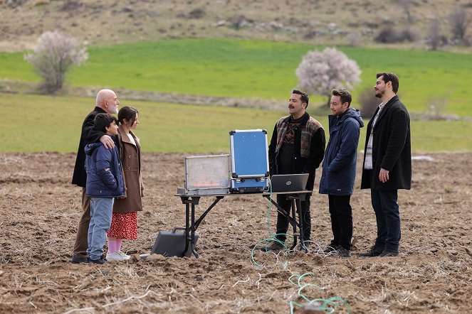Gönül Dağı - Rüzgarın Önündeki Yaprak - Kuvat elokuvasta