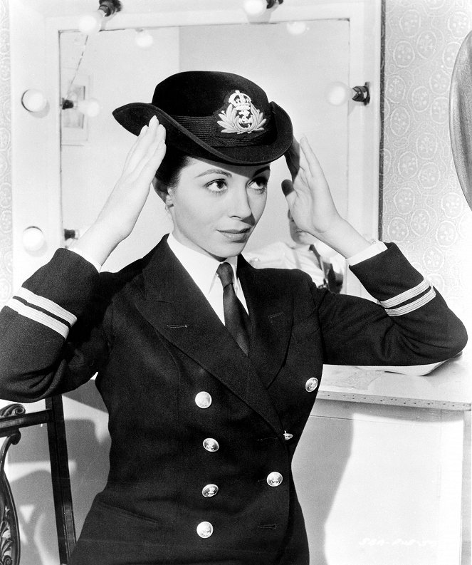 Sink the Bismarck! - Do filme - Dana Wynter