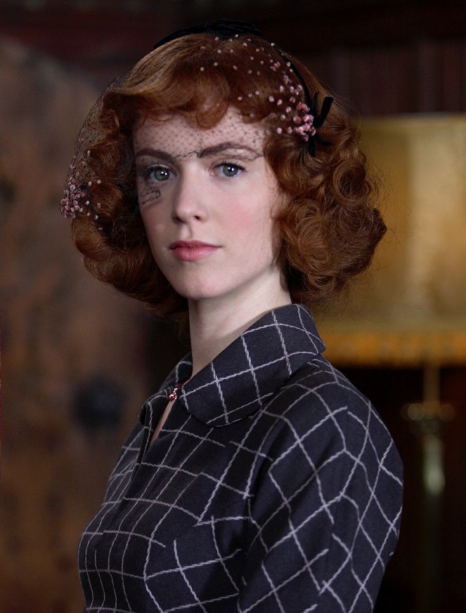 Agatha Christie Marple kisasszonya - Season 5 - Bűbájos gyilkosok - Promóció fotók - Amy Manson