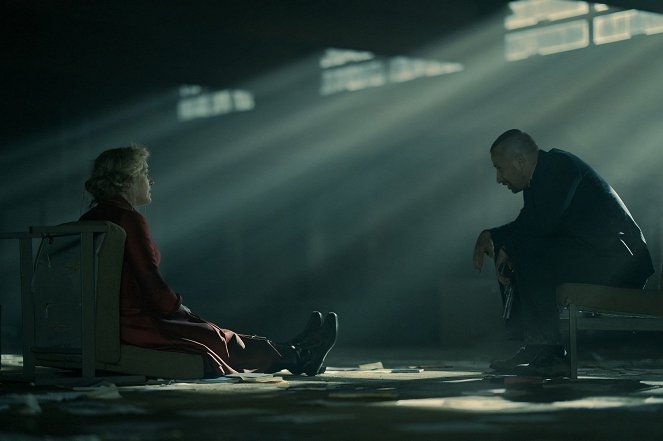 Reżim - Za wcześnie na wiwaty - Z filmu - Kate Winslet, Matthias Schoenaerts
