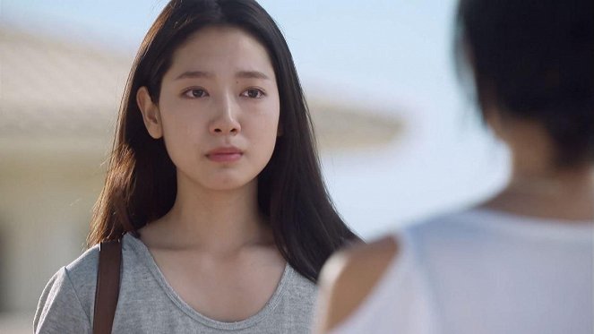 Wangkwoneul sseuryeoneunja, keumugyeruel kyeondyeora - sangsokjadeul - Episode 1 - Filmfotók