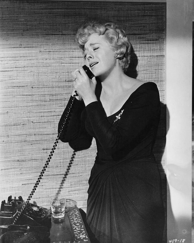 The Chapman Report - Photos - Shelley Winters