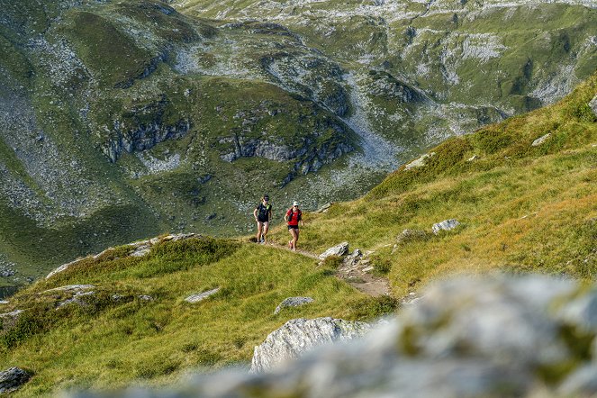 Bergwelten - Höher, weiter, wilder … – Unterwegs in der Schladming-Dachstein Region - Film