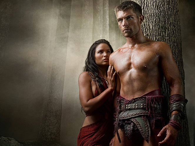 Spartacus - Spartacus: Vengeance - Werbefoto - Katrina Law, Liam McIntyre