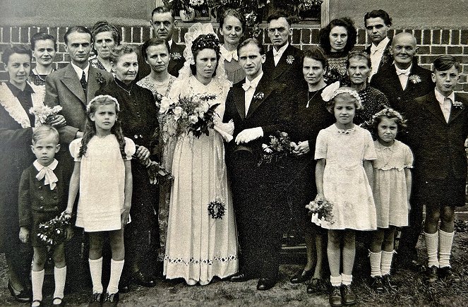 ARD History - 1949 in Ost und West – Zwei Familien & ihre Träume - Filmfotók