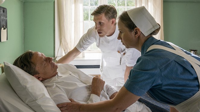 New Nurses - Season 5 - Alte Kameraden - Filmfotos