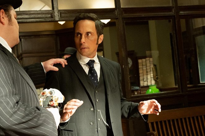 Murdoch Mysteries - Do the Right Thing, Part 2 - Do filme