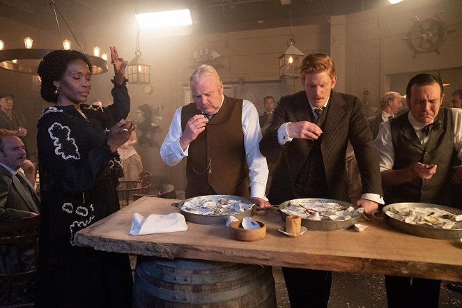 Murdoch Mysteries - Bottom of the Barrel - Do filme