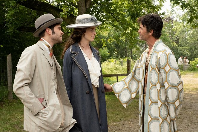 Murdoch Mysteries - Dying to be Enlightened - Photos