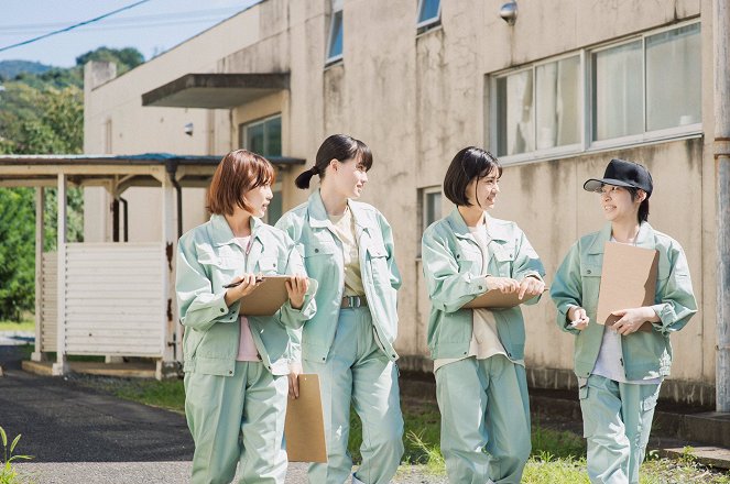 17sai wa Tomaranai - Photos - Ayu Ōkuma, Hiyori Katada, Akana Ikeda, Yua Shiraishi