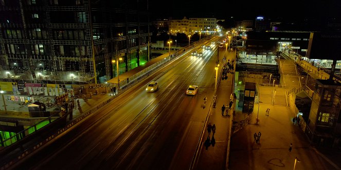 Crime Scene Berlin: Nightlife Killer - Episode 3 - Van film