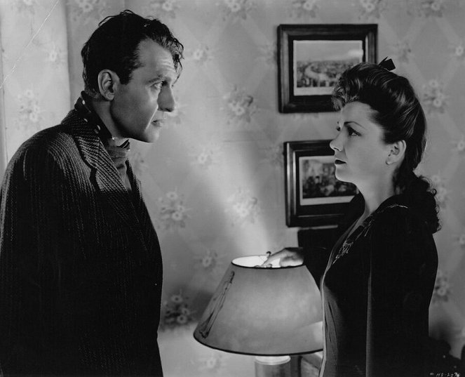 Guest in the House - Photos - Ralph Bellamy, Anne Baxter