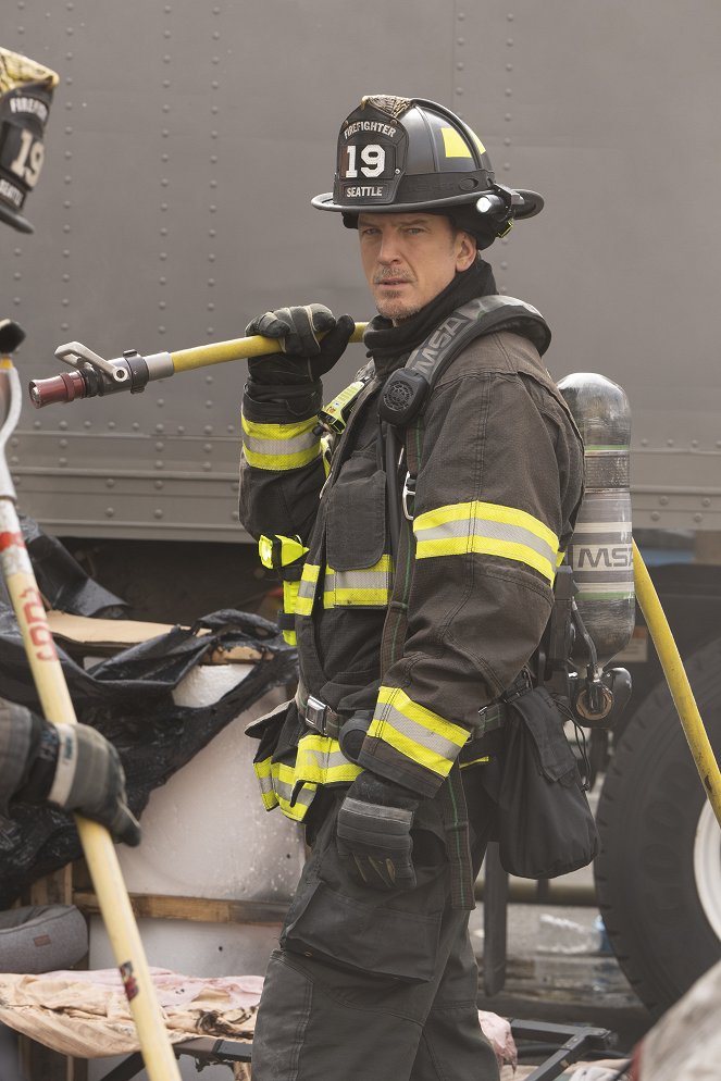 Station 19 - With So Little to Be Sure Of - Do filme