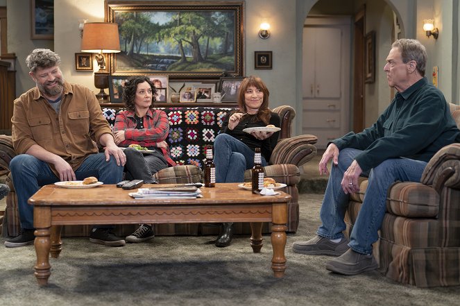 The Conners - Season 6 - Manifesting, Marriage Testing and Cheeseballs - Photos