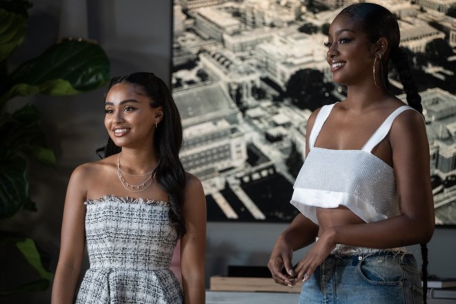 Grown-ish - Season 6 - Episode 15 - Photos