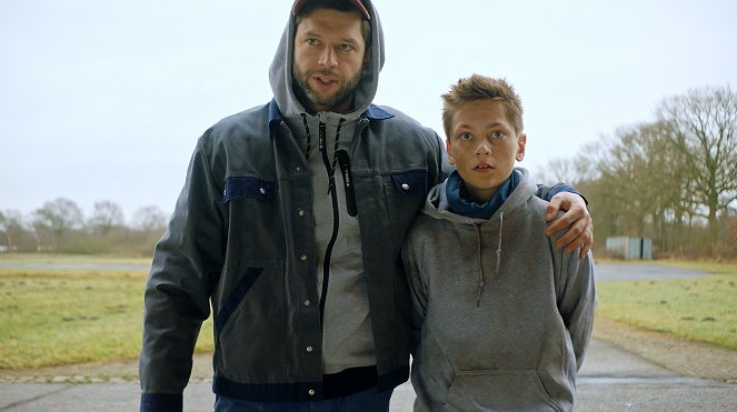 Etsivätoimisto Jyvä ja pippuri - Season 20 - Plan Albatros - Kuvat elokuvasta